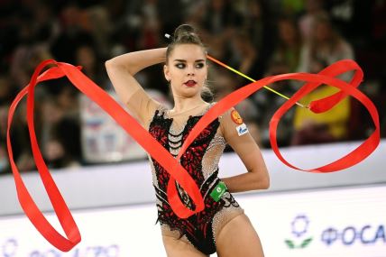 Alina Kabaeva je bivša gimnastičarska olimpijka.