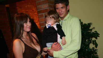Nives Celzijus sa tadašnjim suprugom nogometašem Dinom Drpićem.