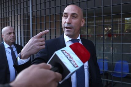 Luis Rubiales (2).jpg