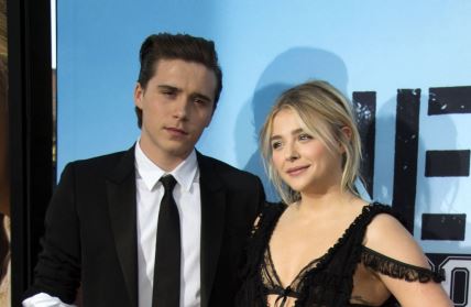 Chloe Grace Moritz Brooklyn Beckham.jpg